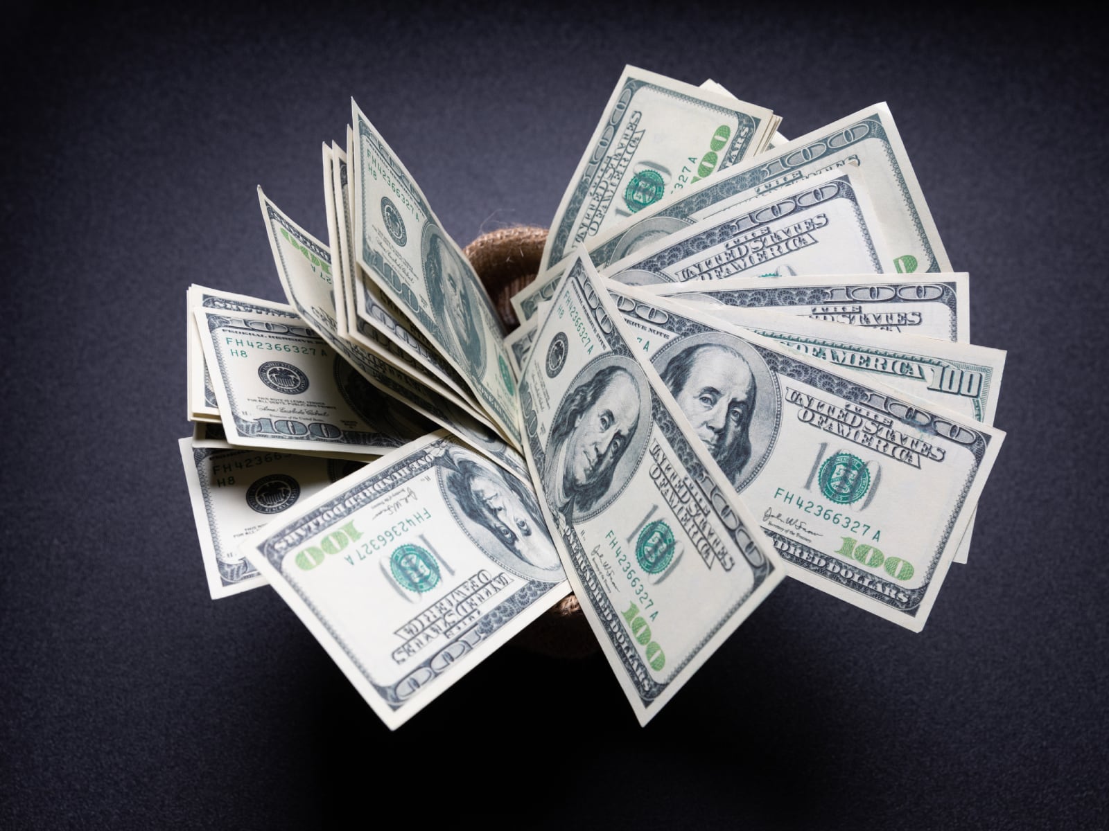 Powerball es una de las loterías que más millones reparte a sus jugadores (Foto: Freepik)