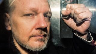 Donald Trump le ofreció el “perdón” a Julian Assange si este negaba el enlace de Rusia para hackear