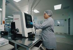 Europea EssilorLuxottica abre laboratorio de producción de lentes en Perú