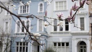Caen precios de casas en Londres en tanto temores electorales afectan al mercado