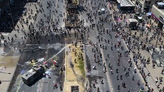 Protestas en Chile persisten; Piñera llama a enfrentar “enemigo poderoso”
