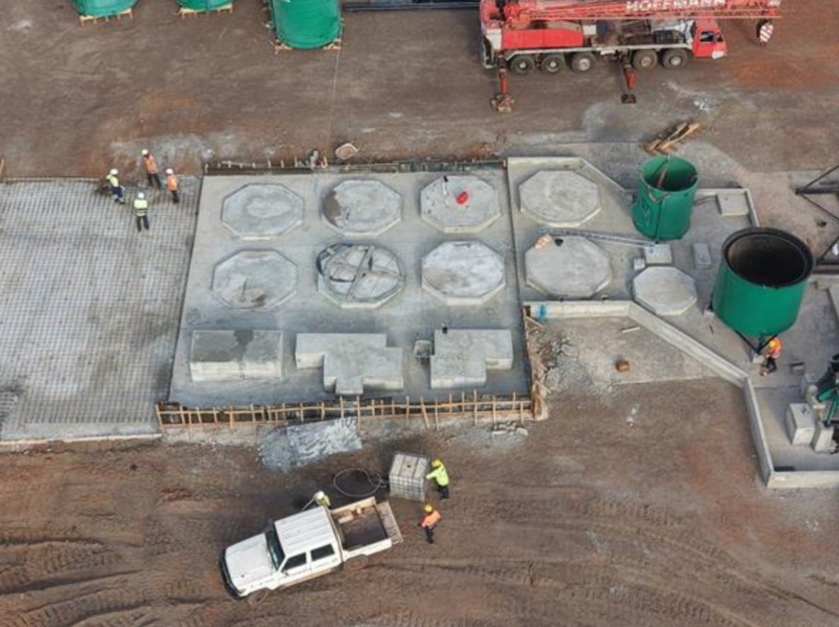 La planta piloto de Dynacor en Senegal registra un avance de construcción de 85% y apunta a iniciar operaciones en el segundo trimestre del 2026.