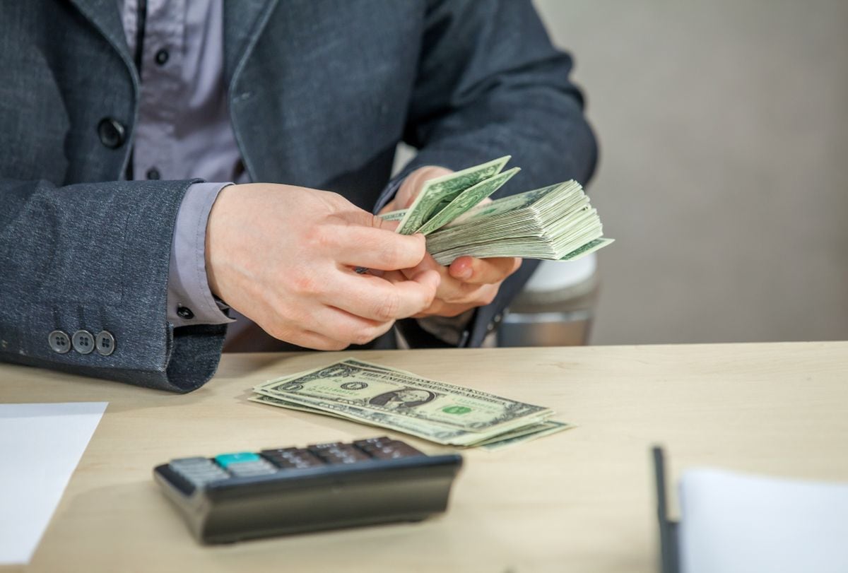 Pago de remuneraciones en efectivo: el límite que puede afectar a trabajadores y empresas (Foto: Freepik)