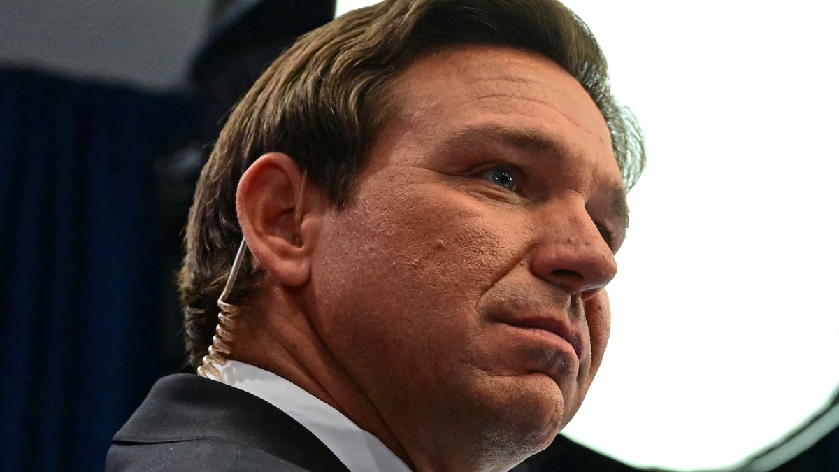 DeSantis aprobó 5 leyes en Florida que entrarán en vigor en 2027: estos son los cambios confirmados