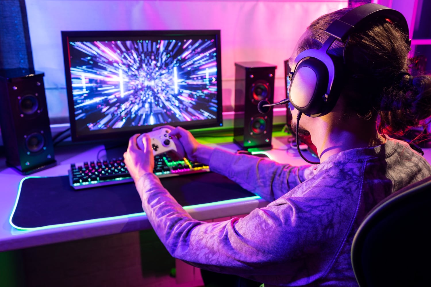 A escala global, la industria de videojuegos moverá más de US$ 308,000 millones en 2030, según PwC. (Foto: magnific.com).