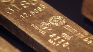 Precio del oro sube y paladio se dispara debido a que sanciones a Rusia amenazan suministros