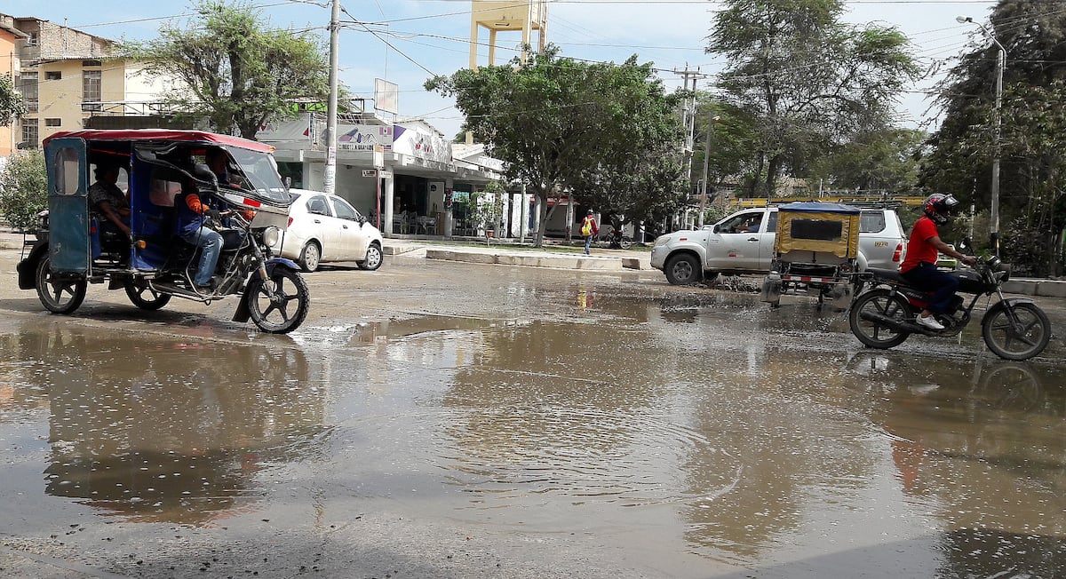 Las lluvias de este verano causaron mucho daño a la región Piura, y dejaron más de 90 mil damnificados que aún viven en carpas en campamentos temporales. (Foto: Ralph Zapata)