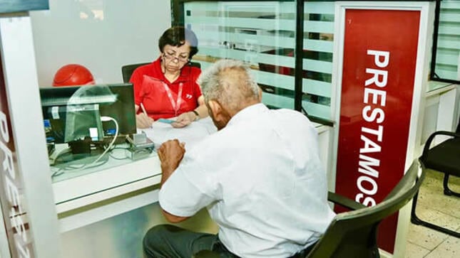 Entre junio 2018 y junio 2023, hubo mejoras en el acceso a los servicios financieros aumentando de 82% a 91%. (Foto: gob.pe)