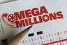 Decidió jugársela ahí: sin ser de Texas compró un boleto de Mega Millions en ese estado y ganó $5 millones de dólares