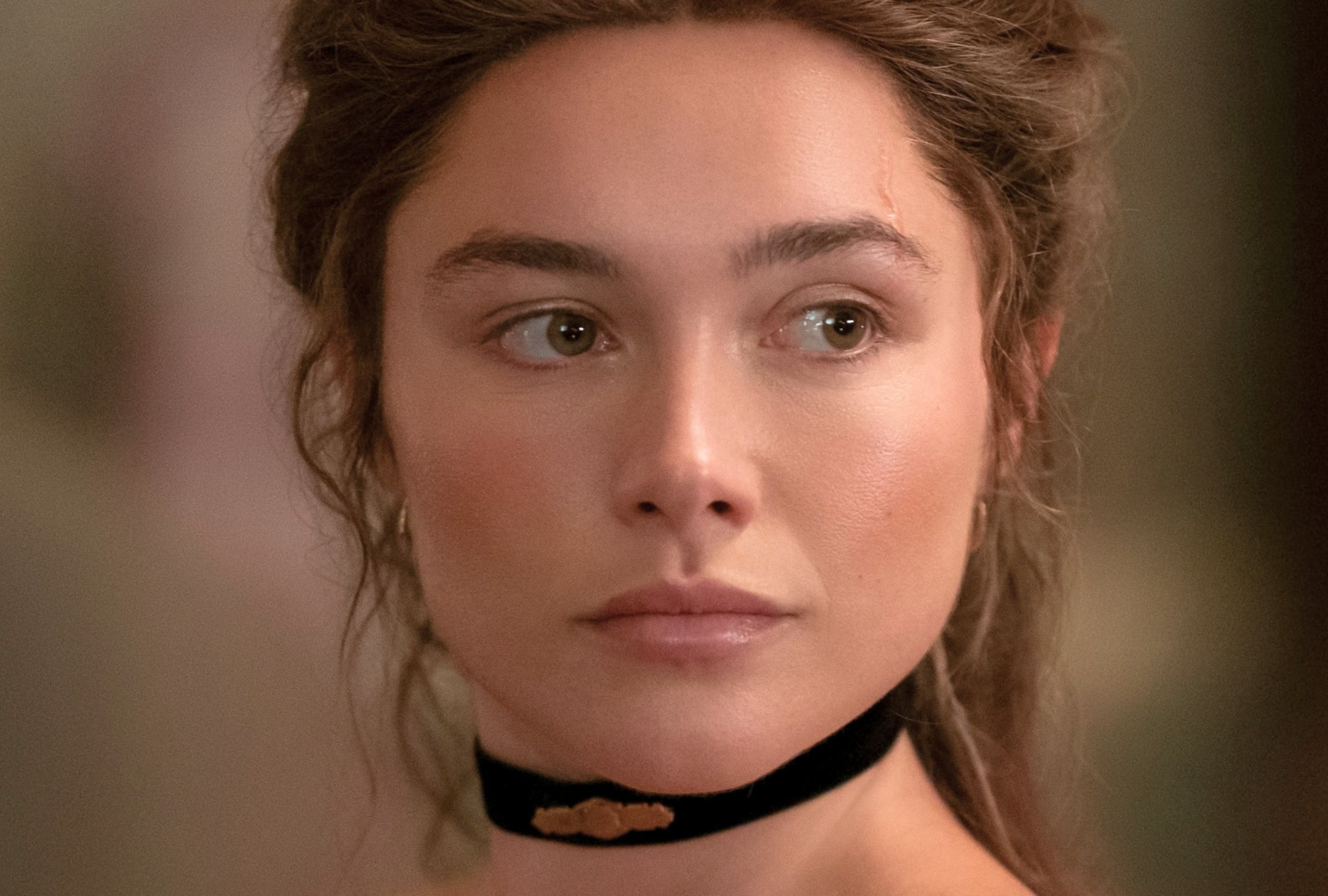 En la serie "East of Eden", la famosa actriz británica Florence Pugh encarna a Cathy Ames, una de las figuras más complejas, frías y debatidas de la literatura. Zoe Kazan destaca el trabajo actoral de Pugh (Foto: Netflix)