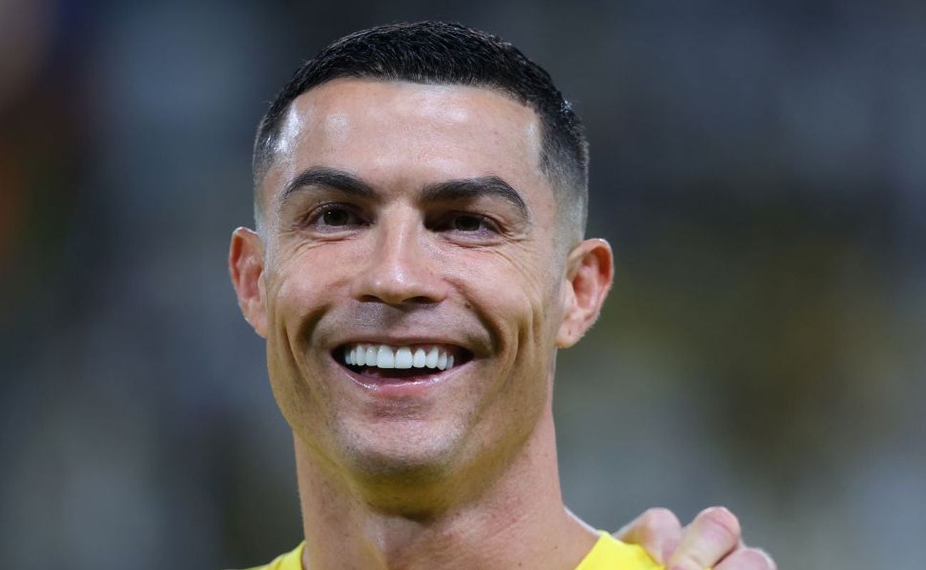 Cristiano Ronaldo es un elemento indisociable de Portugal. Consigue llevar el nombre de nuestro país a los lugares más recónditos de la Tierra, con una imagen de trabajo, dedicación, simpatía y mucho talento.| Foto: AFP