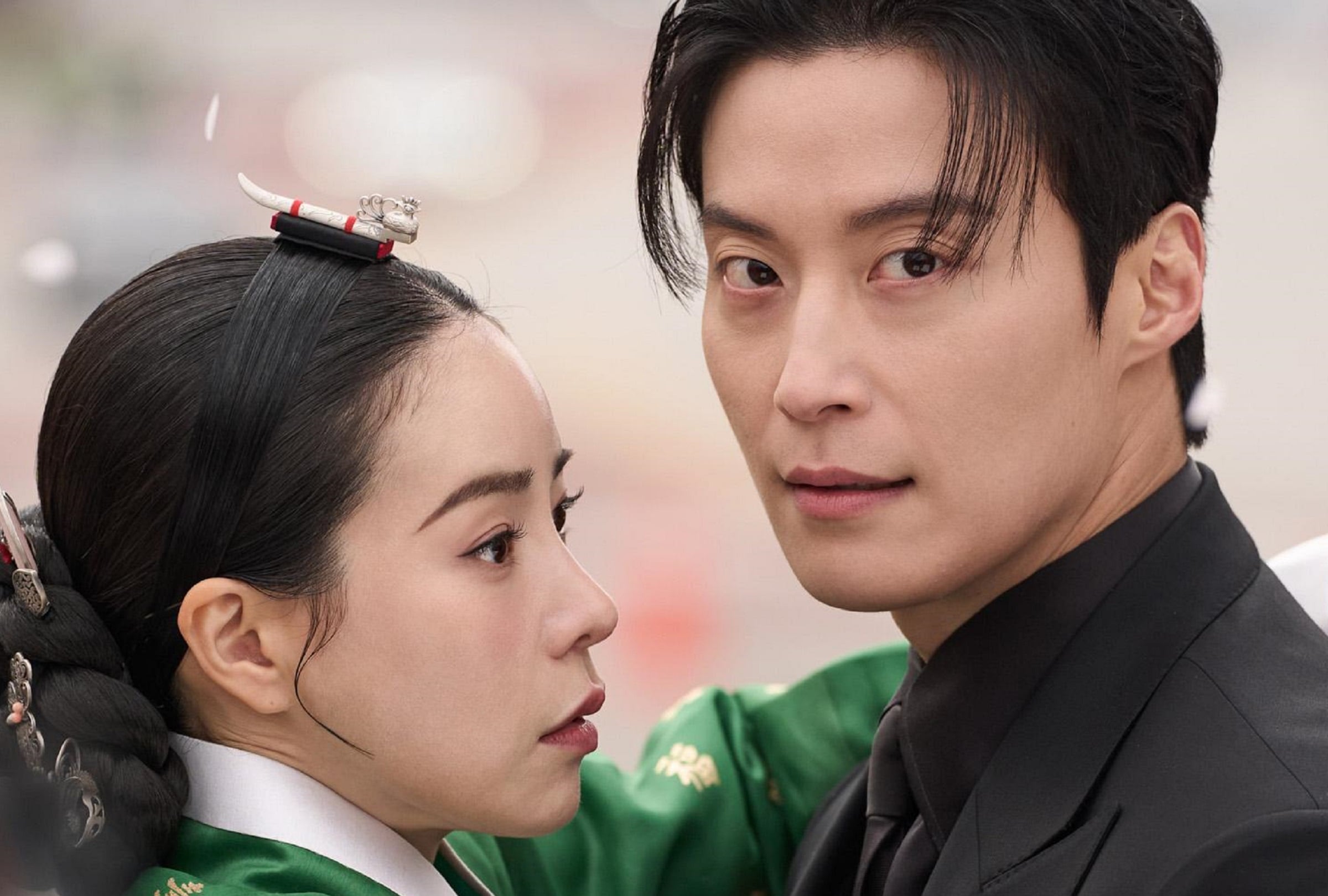Lim Ji-yeon y Heo Nam-jun son los protagonistas de la serie coreana "Mi némesis con aires de realeza", dirigida por Han Tae-seop y escrita por Kang Hyun-joo (Foto: Netflix)