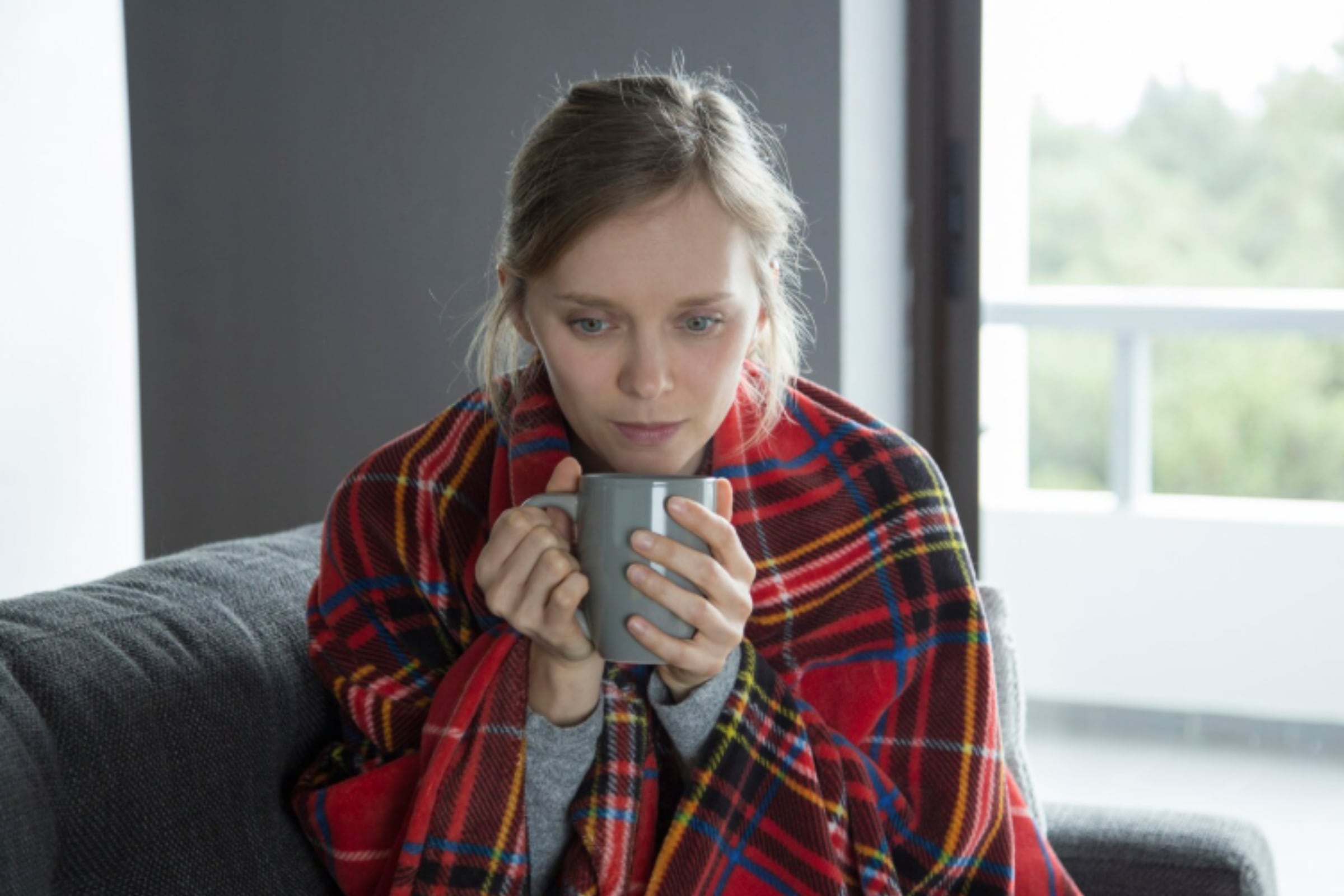 Esta sensación le ha ocurrido a la mayoría de personas, teniendo dudas de por qué suele suceder. (Crédito: stockking / freepik)