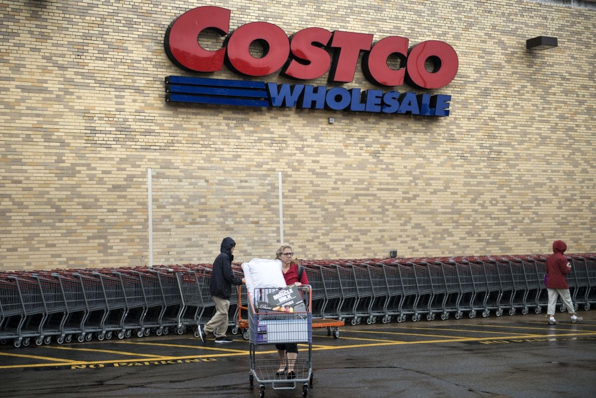 Algunos clientes de Costco el 25 en Arlington, Virginia (Foto: AFP)