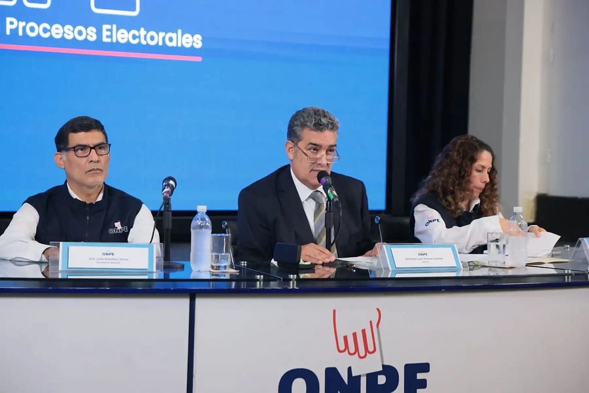 Bernardo Pachas, jefe interino de la ONPE, niega fraude electoral y desestima denuncia de Elar Bolaños por falta de pruebas. (Foto: Andina)