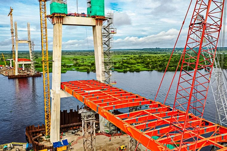 Legisladores exigen a Provías cumplir con plazos para avances en construcción y mantenimiento de vías.