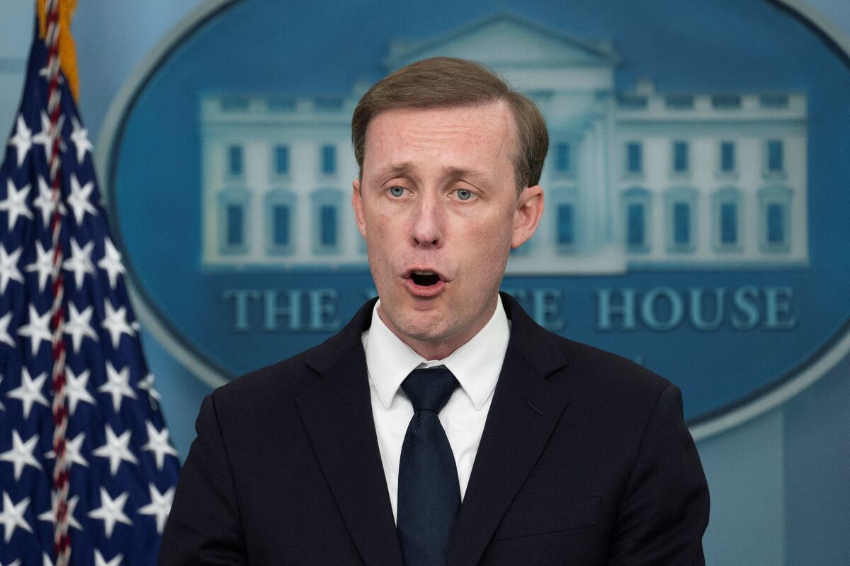 Jake Sullivan, asesor de Seguridad Nacional de la Casa Blanca, sostiene una rueda de prensa en Washington, DC, el 24 de abril de 2023. (Photo by Jim WATSON / AFP)