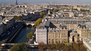 París y otras 18 ciudades se comprometen a tener edificios de "energía cero"