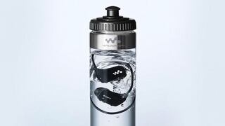 Sony vende su reproductor MP3 dentro de una botella de agua
