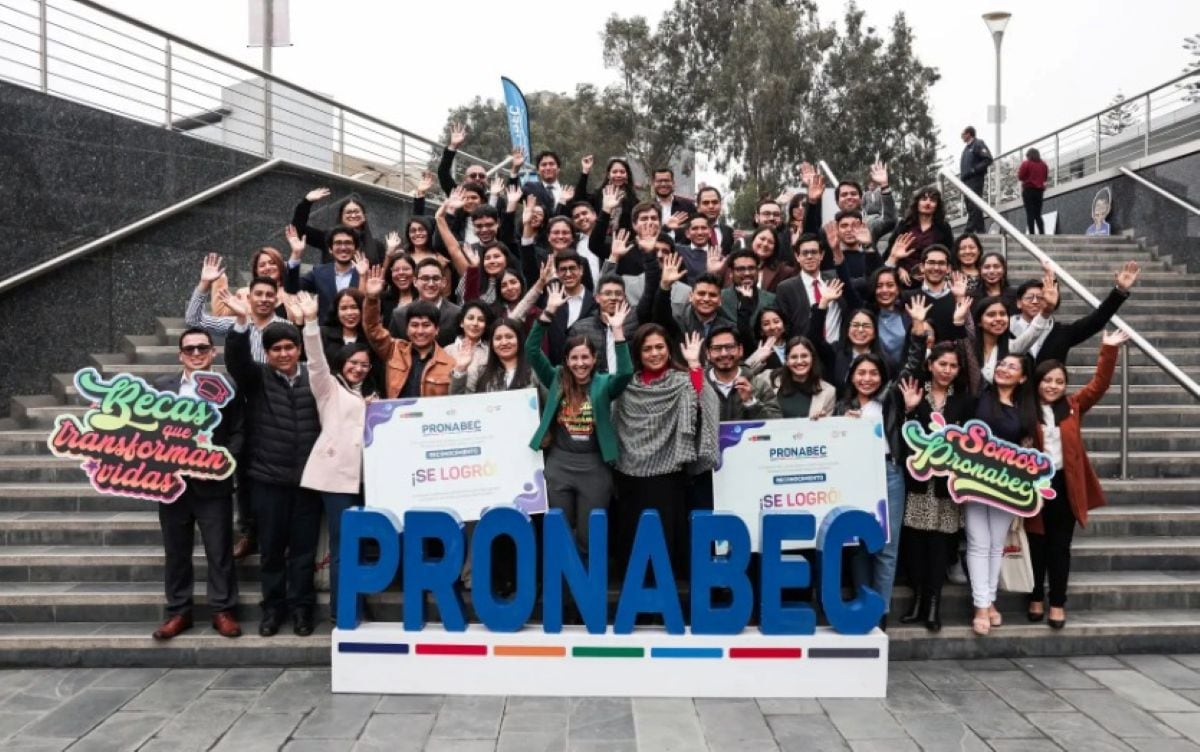 Beca Generación del Bicentenario no tendrá convocatoria este año, pero continuará vigente como programa. Foto: Pronabec.
