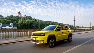 Fiat lanza el primer vehículo fabricado con material reciclado de envases de Tetra Pak