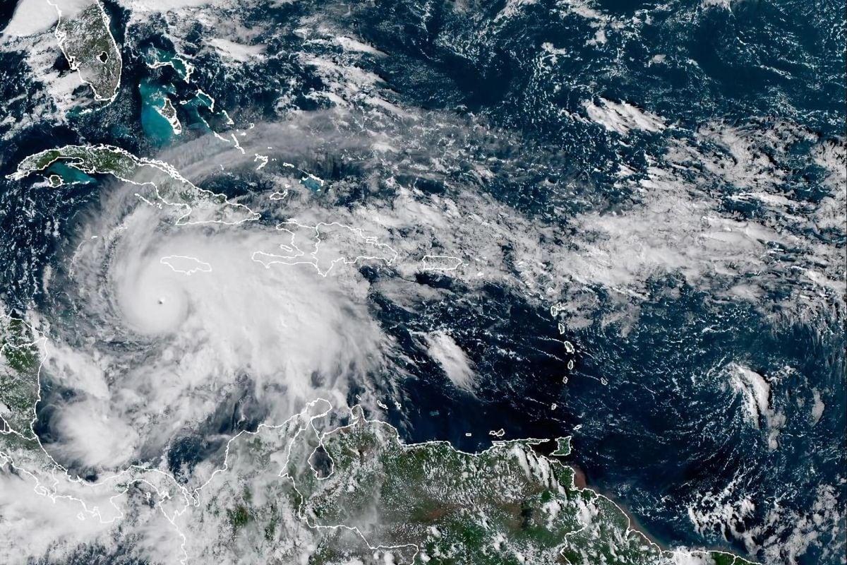 Las zonas costeras estadounidenses cercanas al Atlántico, el Caribe y el Golfo de México serían las más afectadas con la presente temporada. (Crédito: EFE/ NOAA-NHC)
