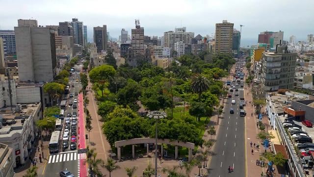 Miraflores: Nuevas tarifas para comercios que usan espacios públicos  