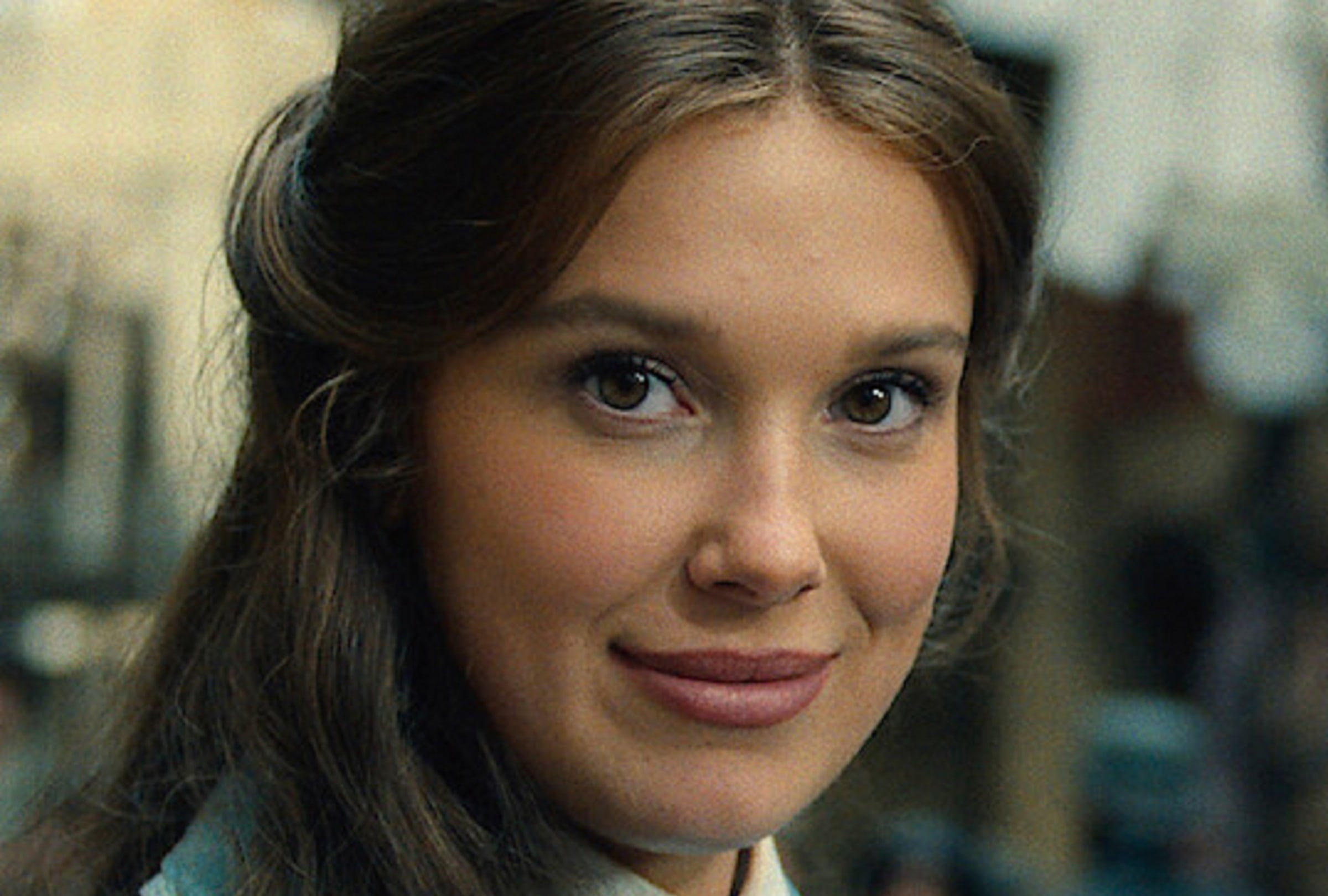 Millie Bobby Brown retoma el rol protagónico de la tercera y última película de "Enola Holmes", que se estrena este 1 de julio (Foto: Netflix)
