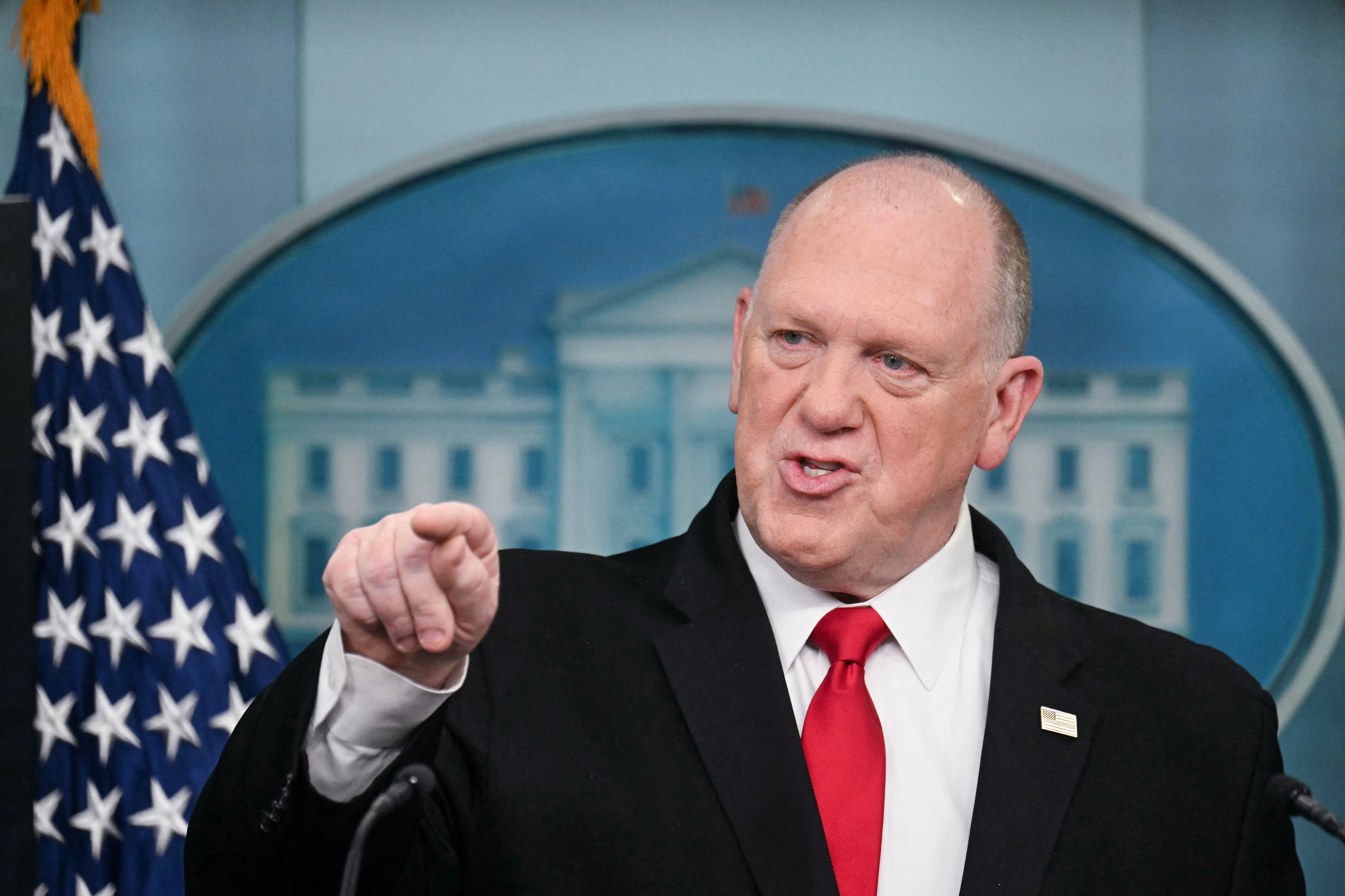 Tenemos la frontera más segura de la historia de la nación y tenemos cifras récord de arrestos y deportaciones dijo Tom Homan, ‘zar’ de la frontera de la Administración Trump.
(Foto de Jim Watson / AFP).