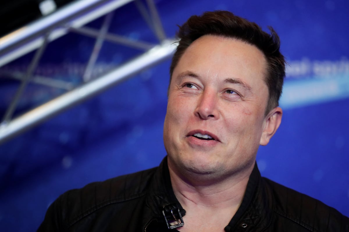Musk ha reconocido que sus planes para remodelar Twitter podrían enojar a la izquierda política y complacer principalmente a la derecha. (Foto: Hannibal Hansckhe / AFP)