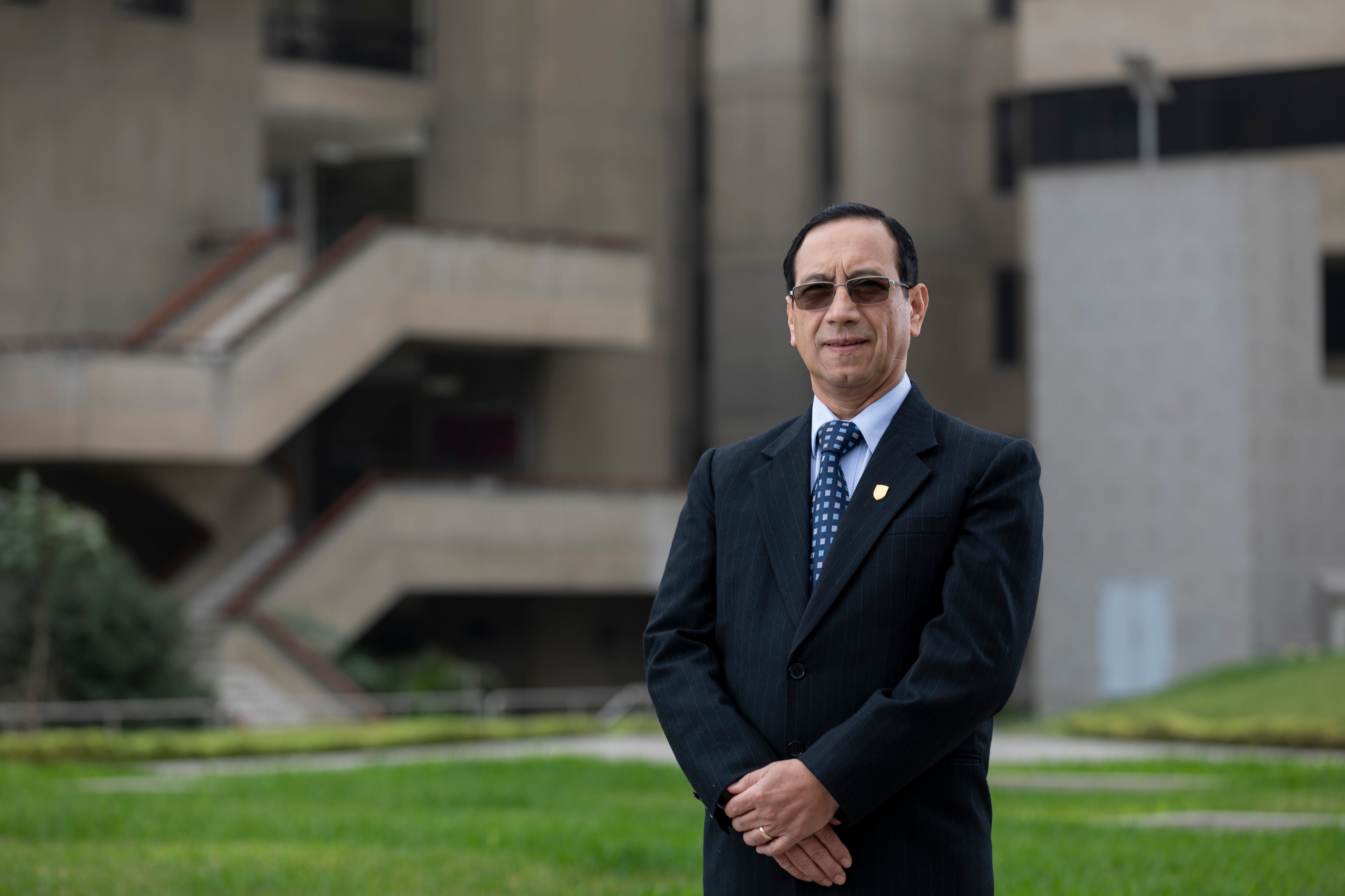 Dr. Enrique Castañeda Saldaña, rector de la UPCH