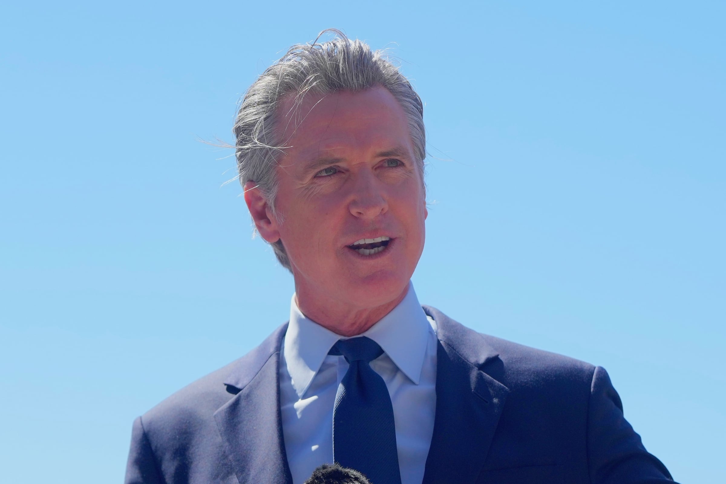 El gobernador de California, Gavin Newsom, firmó esta ley el pasado 31 de agosto (Foto: AP)