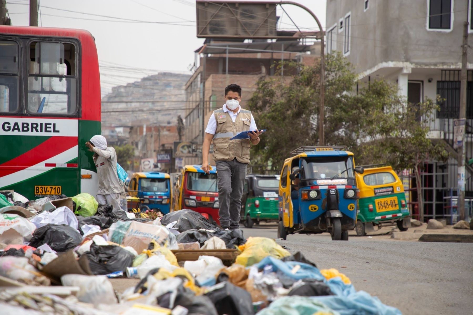 Afectación paisajística y de salud pública a causa de la acumulación de basura. (Foto: Andina)
