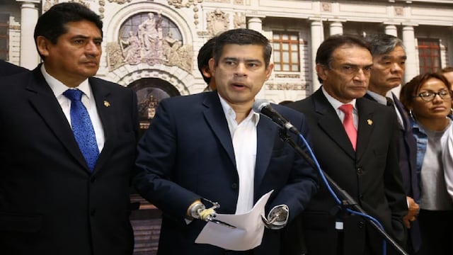 Pleno rechaza admitir a debate moción de censura contra Luis Galarreta