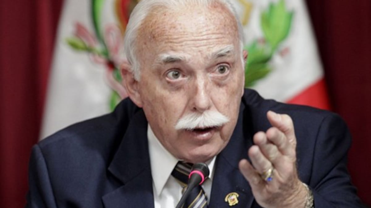 Gobierno designó a excongresista Carlos Tubino como embajador, ¿de qué país?