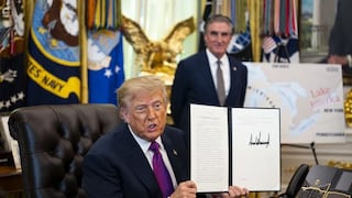 Trump evalúa cambiar el nombre del Pacífico o el Atlántico por “océano América”