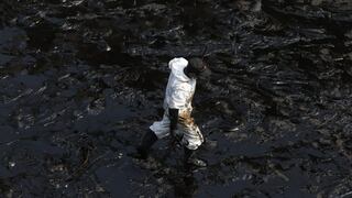 Repsol dice que no es responsable del derrame de petróleo en Ventanilla
