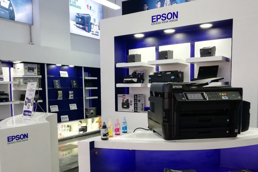 Epson impulsa no solo la venta de impresoras para el hogar y de proyectores, sino también de equipos para impresión industrial. (Foto: difusión).