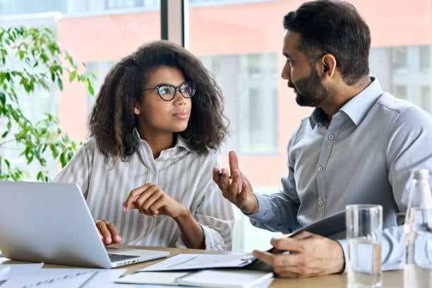 Según los últimos datos registrados por Bumeran, en los últimos cuatro años, las postulaciones registradas aumentaron un 18%. (Foto: iStock)