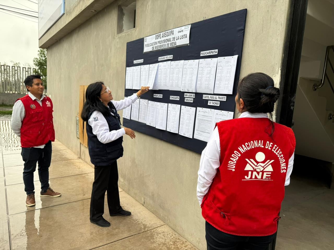 El calendario electoral establece que el miércoles 11 de febrero fue la fecha límite para dimitir. Foto: ONPE