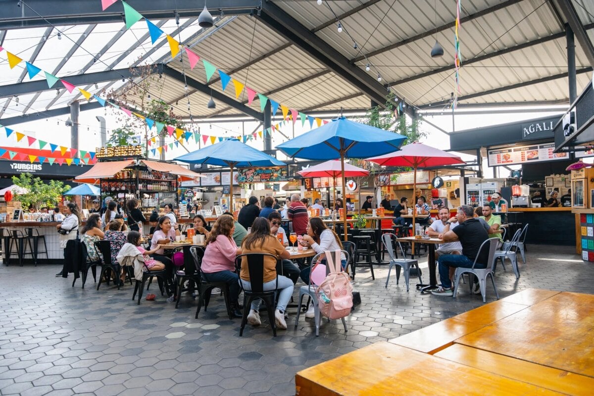 Seinauer & Cía. lanzó Mercado 28 en 2018 como una de sus principales iniciativa y el primer mercado gastronómico del Perú. (Foto. Mercado 28).