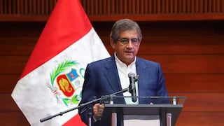 Alza del sueldo mínimo a S/ 1,300 podría revisarse por El Niño, según ministro Sheput