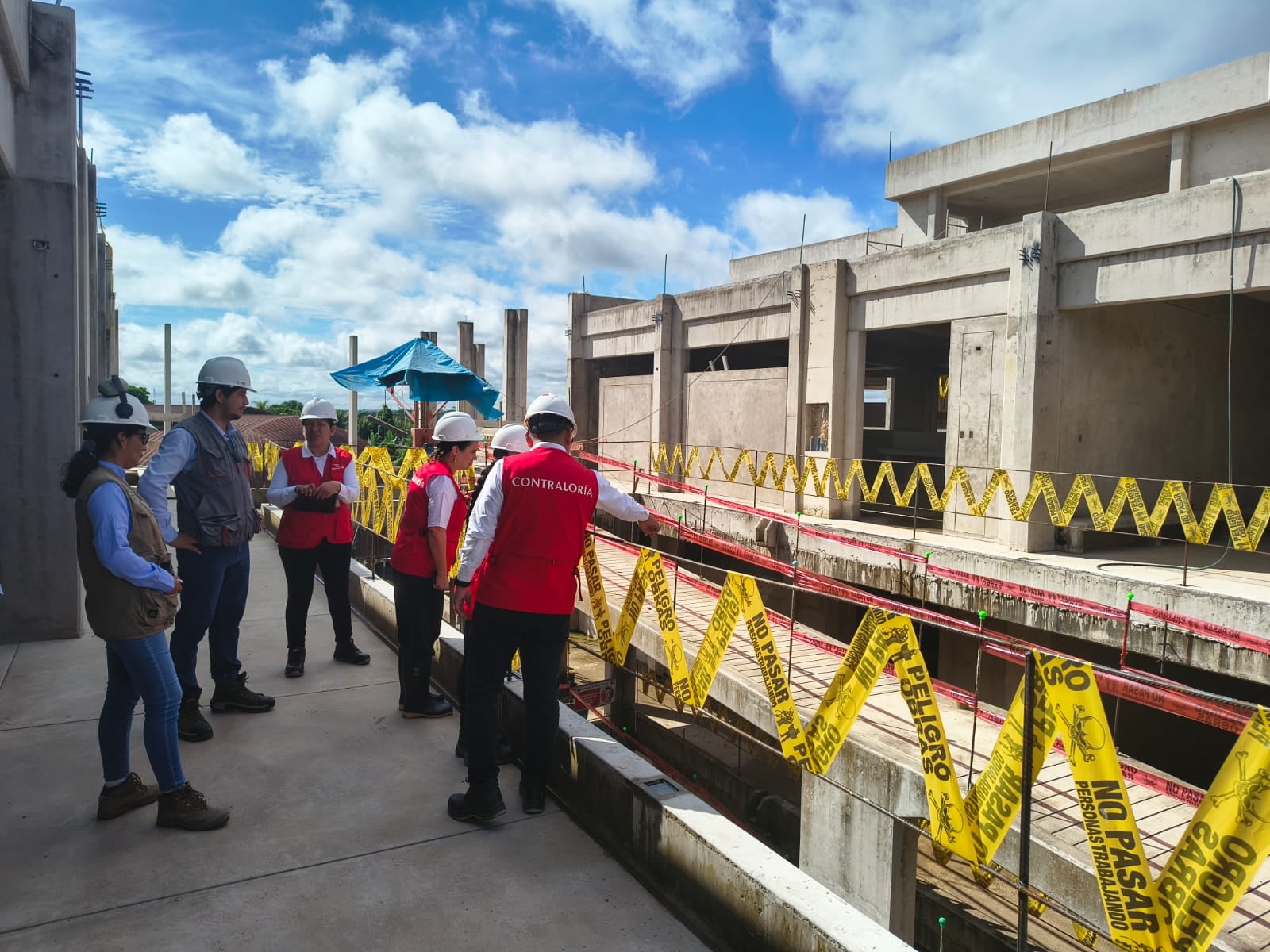 Obra educativa del GORE y de saneamiento de la Municipalidad de Las Piedras están bajo la lupa de auditores. Foto: Contraloría. Foto: Contraloría.