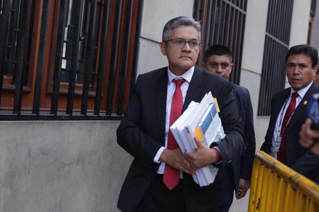El fiscal José Domingo Pérez Gómez percibirá el 80% de su retribución mensual mientras dure su sanción. Foto: Julio Reaño / GEC