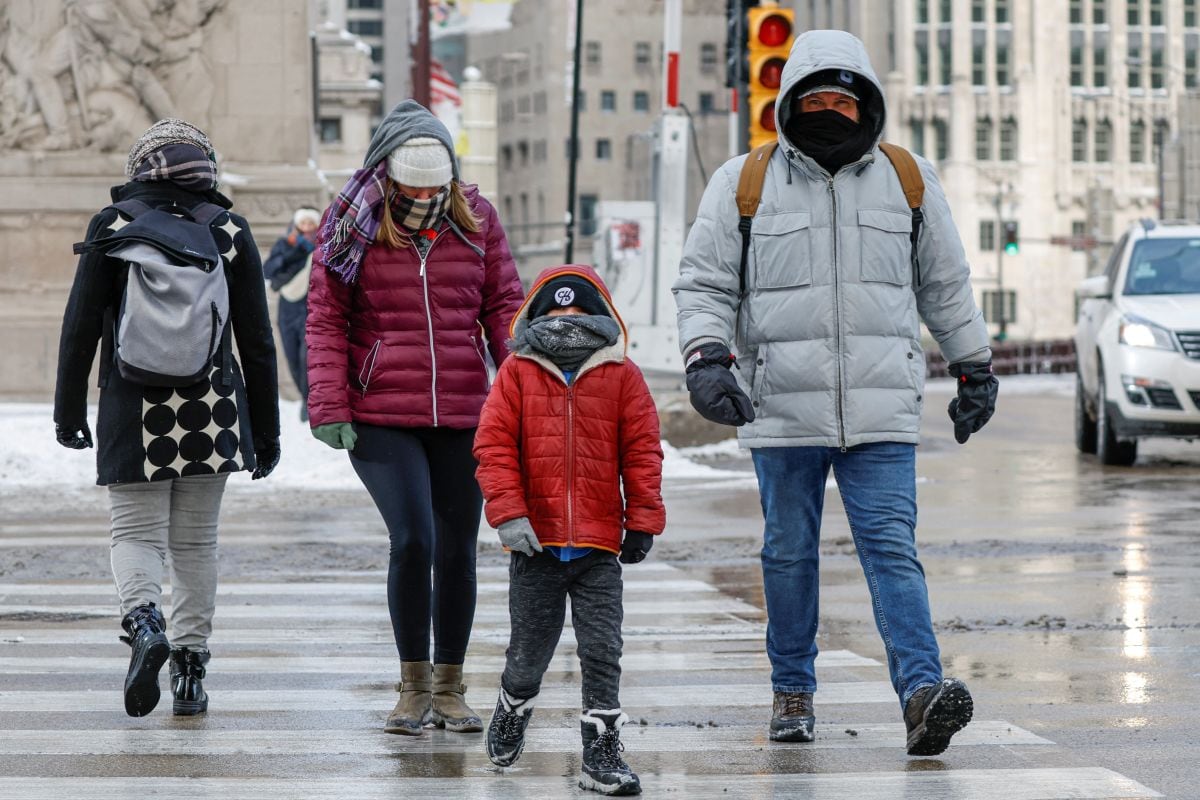 Miles de familias en Illinois van a beneficiarse con este ingreso garantizado (Foto: AFP)