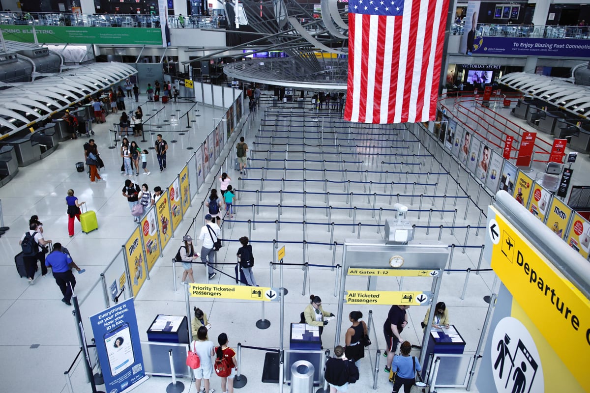A pesar uno de los aeropuertos más visitados del mundo, el JFK Airport recibe críticas constantes por su distribución (Foto: AFP)