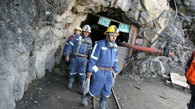 Ocho de cada diez egresados técnicos consiguen trabajo en minería