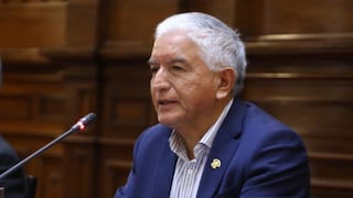 Héctor Acuña de acuerdo con precisar “falta grave” en investigaciones tras fallo judicial