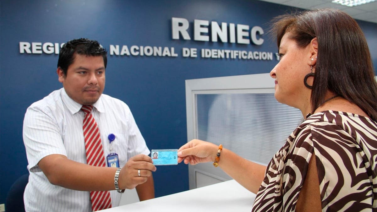 El sistema electoral, compuesto por Reniec, JNE y la ONPE, advierte que "no se les ha dado un solo centavo para trabajar por el país". Corre riesgo de no realizarse las elecciones regionales y municipales. Foto: Andina