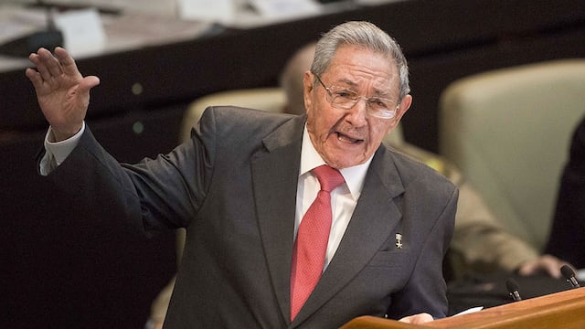 Cuba: Raúl Castro sale en defensa de dirigentes cubanos y su plan de ajustes económicos